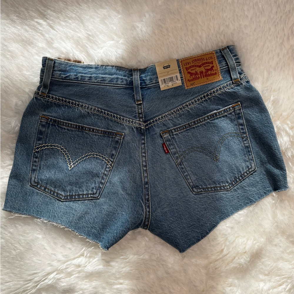 Women's Levi's® 501™ Original Jean Shorts WS-129 - Picture 6 of 6